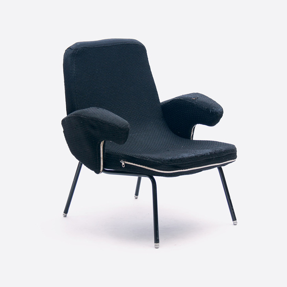 Křeslo s područkami ( design 1961)