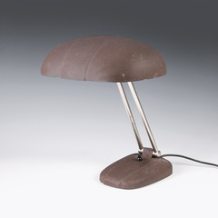 Stolní lampa (design 1932)