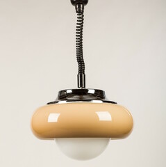 Závěsná lampa s nastavením