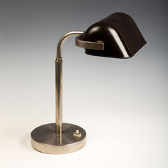  Stolní lampa „bankéřka) 