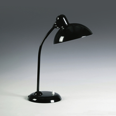 Stolní lampa s široké stínidlo