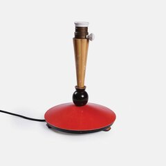 Tělo dřevěné stolní lampy