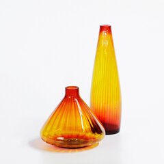 Kolekce kónických optyšových váz