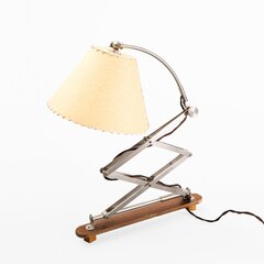 Nůžková nástěnná lampa