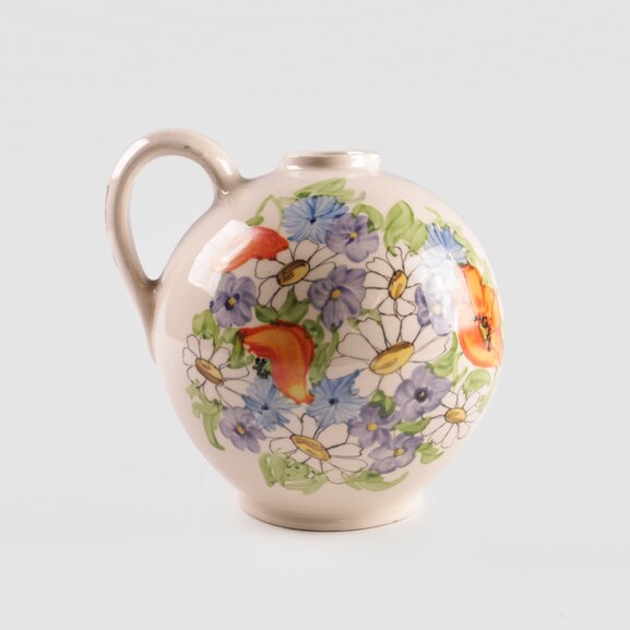 Kulatá váza s autorskou malbou kytice